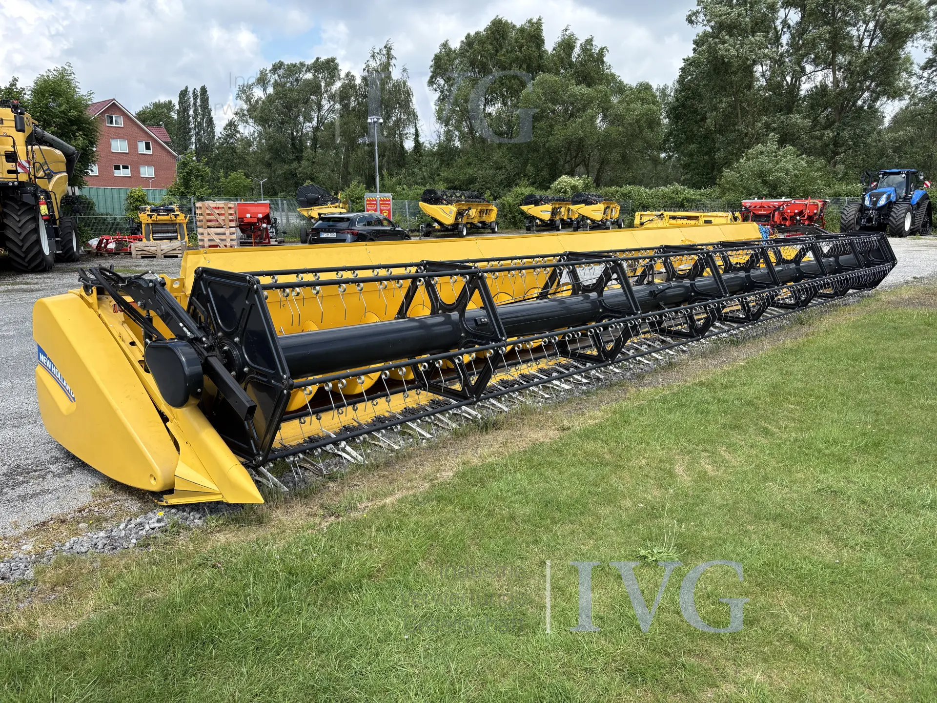 Schneidwerk NEW HOLLAND Varifeed760CG 12.5M/41 FT VF